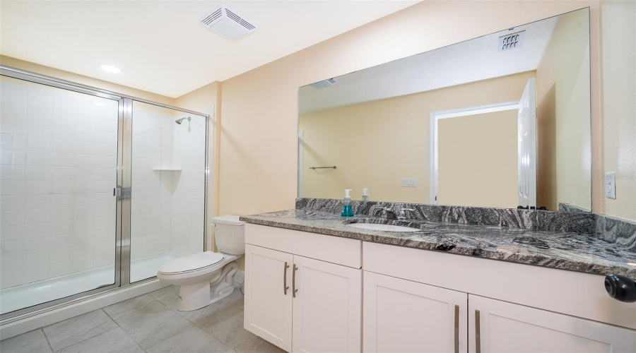 KISSIMMEE, Florida 34747, 5 Bedrooms Bedrooms, ,4 BathroomsBathrooms,Residential,For Sale,TROPICAL PALMS,0,MFRO6325817