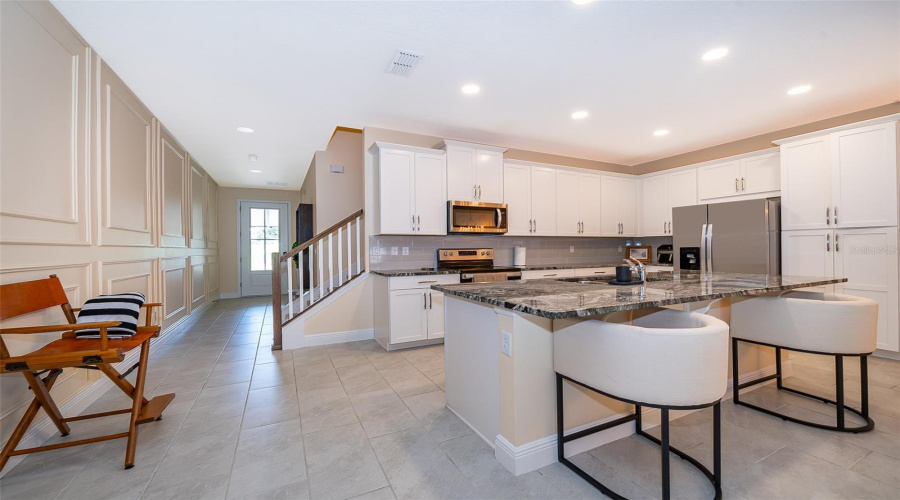 KISSIMMEE, Florida 34747, 5 Bedrooms Bedrooms, ,4 BathroomsBathrooms,Residential,For Sale,TROPICAL PALMS,0,MFRO6325817