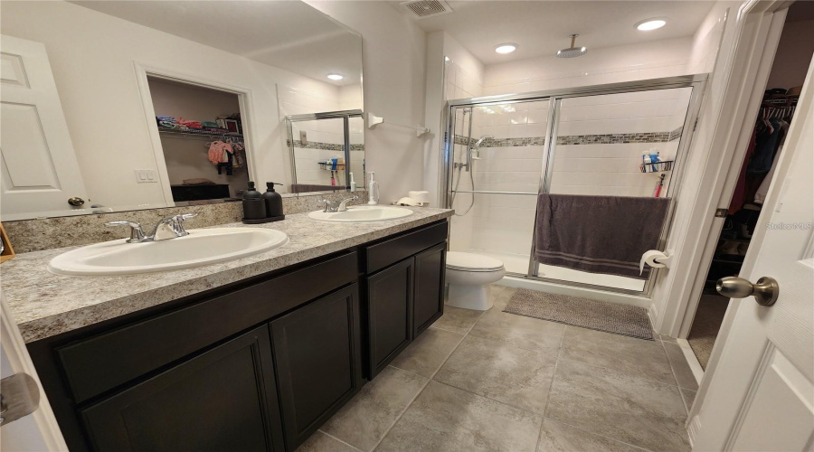 DAVENPORT, Florida 33837, 4 Bedrooms Bedrooms, ,3 BathroomsBathrooms,Residential,For Sale,ANNABELLE,0,MFRS5122656