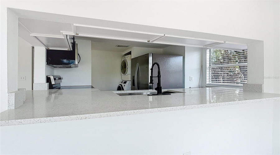 DAVENPORT, Florida 33897, 4 Bedrooms Bedrooms, ,3 BathroomsBathrooms,Residential,For Sale,COCO PLUM,0,MFRS5146318