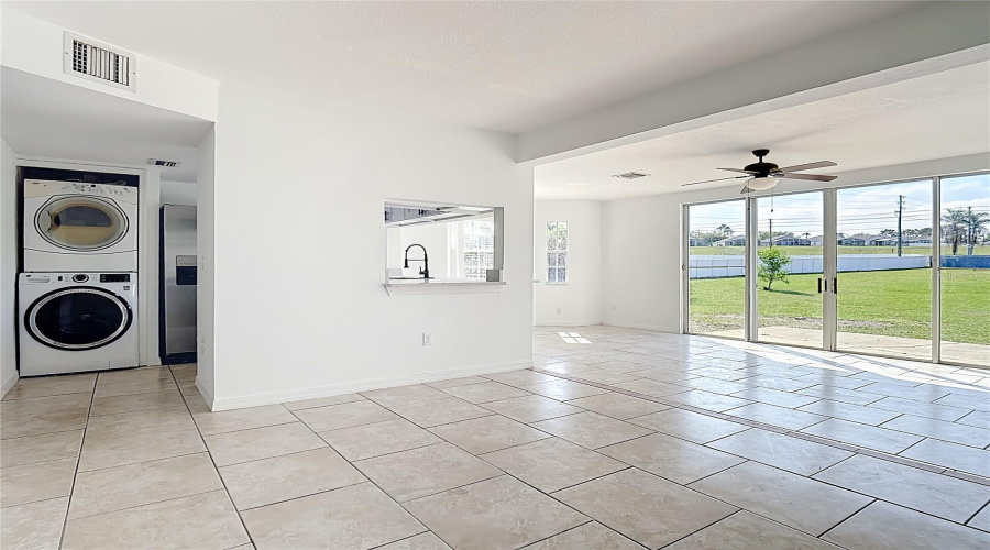 DAVENPORT, Florida 33897, 4 Bedrooms Bedrooms, ,3 BathroomsBathrooms,Residential,For Sale,COCO PLUM,0,MFRS5146318