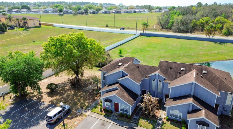 DAVENPORT, Florida 33897, 4 Bedrooms Bedrooms, ,3 BathroomsBathrooms,Residential,For Sale,COCO PLUM,0,MFRS5146318