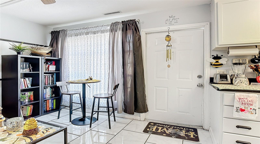 DAVENPORT, Florida 33897, 4 Bedrooms Bedrooms, ,3 BathroomsBathrooms,Residential,For Sale,COCO PLUM,0,MFRS5146318