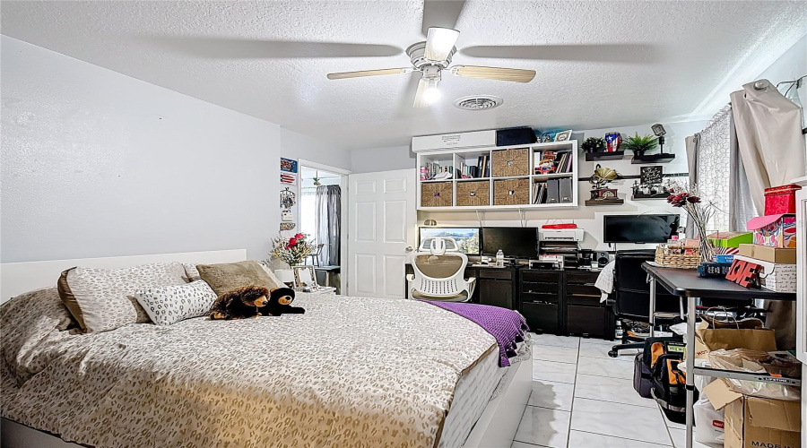 DAVENPORT, Florida 33897, 4 Bedrooms Bedrooms, ,3 BathroomsBathrooms,Residential,For Sale,COCO PLUM,0,MFRS5146318