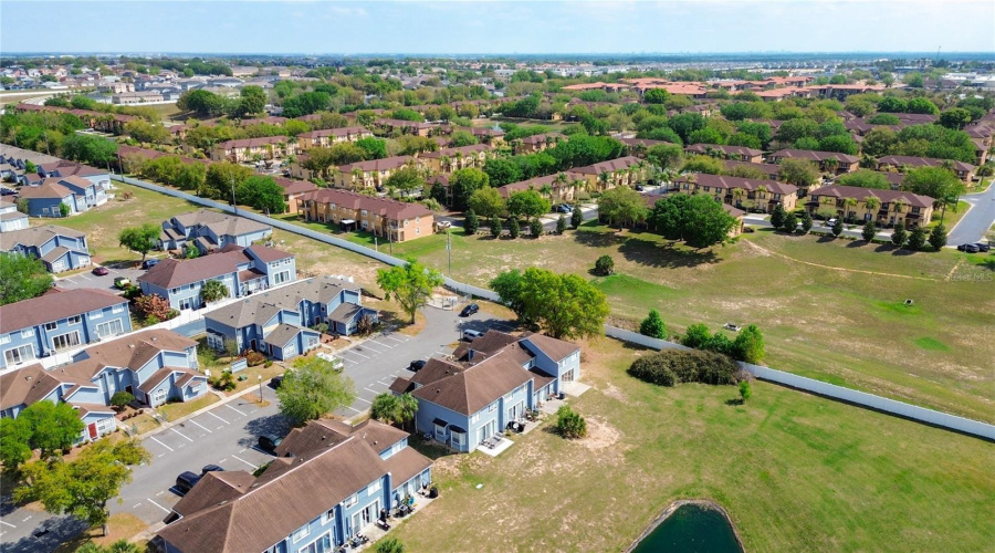 DAVENPORT, Florida 33897, 4 Bedrooms Bedrooms, ,3 BathroomsBathrooms,Residential,For Sale,COCO PLUM,0,MFRS5146318