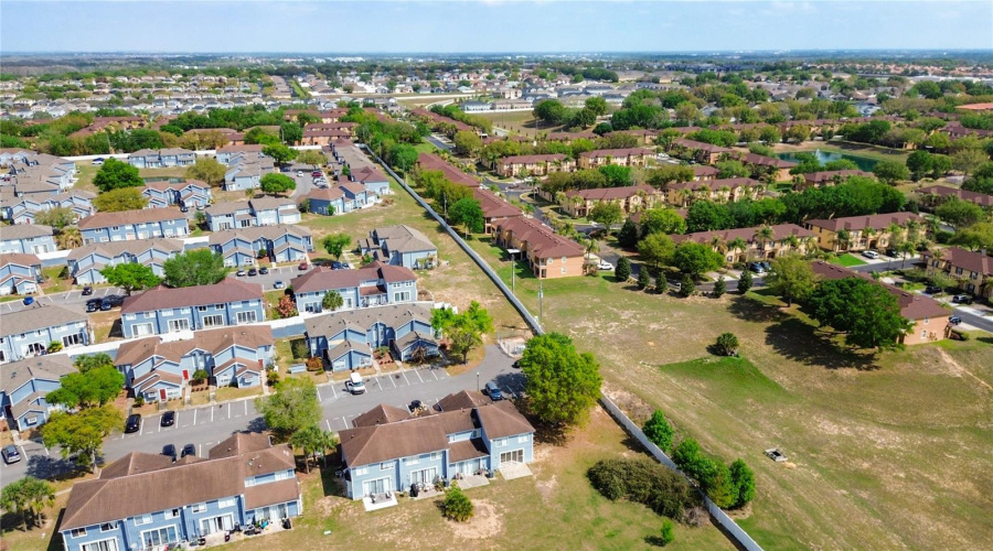 DAVENPORT, Florida 33897, 4 Bedrooms Bedrooms, ,3 BathroomsBathrooms,Residential,For Sale,COCO PLUM,0,MFRS5146318