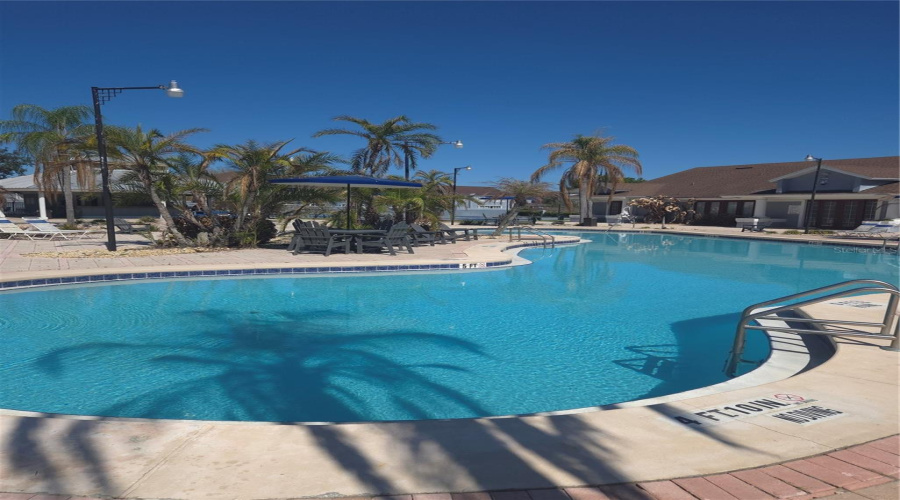 DAVENPORT, Florida 33897, 4 Bedrooms Bedrooms, ,3 BathroomsBathrooms,Residential,For Sale,COCO PLUM,0,MFRS5146318