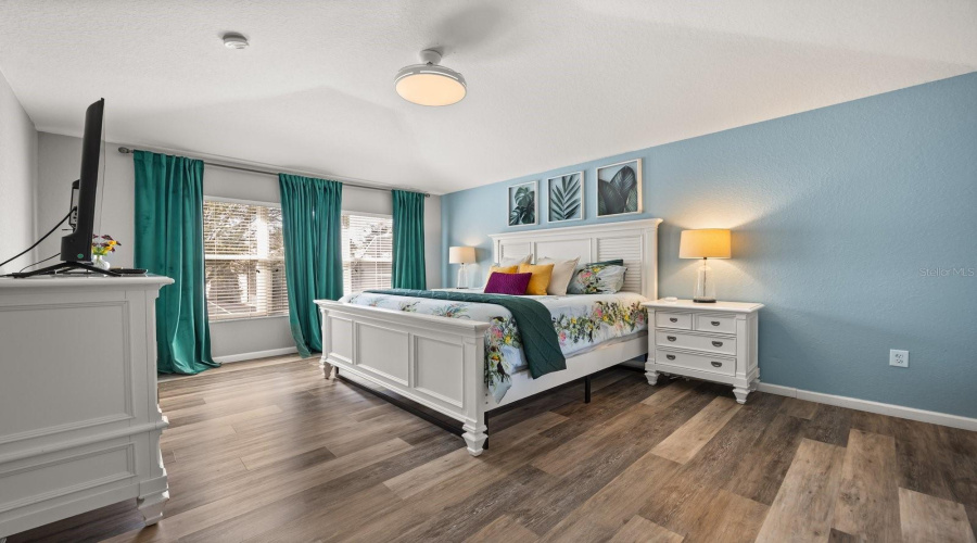 KISSIMMEE, Florida 34747, 7 Bedrooms Bedrooms, ,4 BathroomsBathrooms,Residential,For Sale,TEASCONE,0,MFRO6393280