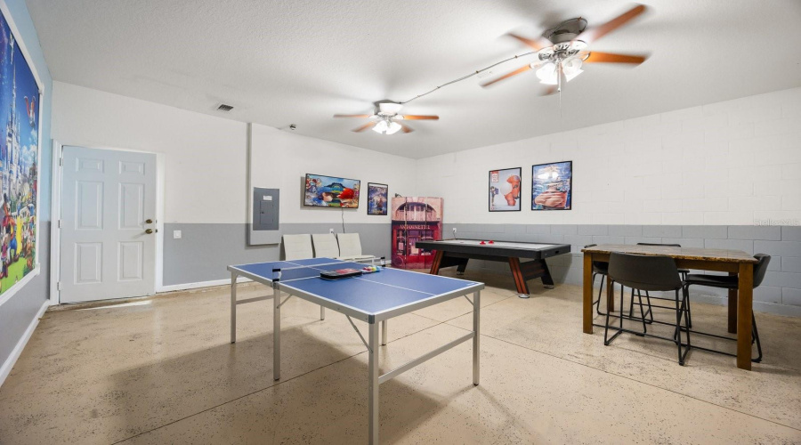 KISSIMMEE, Florida 34747, 7 Bedrooms Bedrooms, ,4 BathroomsBathrooms,Residential,For Sale,TEASCONE,0,MFRO6393280