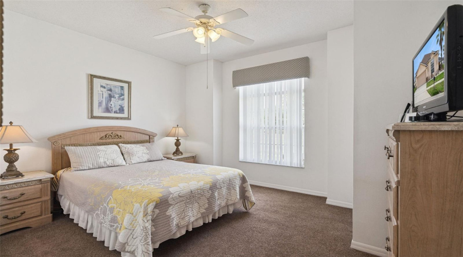 DAVENPORT, Florida 33897, 4 Bedrooms Bedrooms, ,3 BathroomsBathrooms,Residential,For Sale,BLOOMINGDALE,0,MFRS5146553