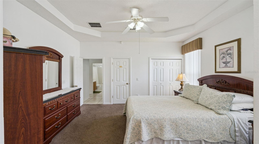 DAVENPORT, Florida 33897, 4 Bedrooms Bedrooms, ,3 BathroomsBathrooms,Residential,For Sale,BLOOMINGDALE,0,MFRS5146553