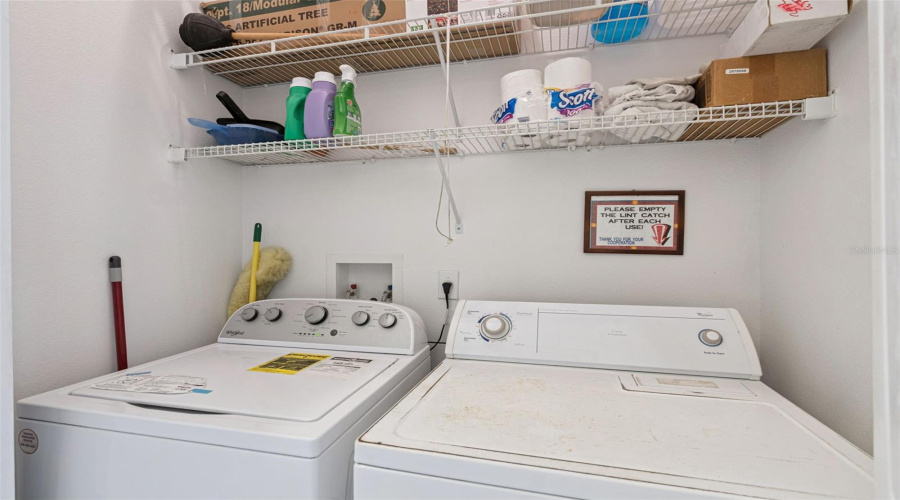 DAVENPORT, Florida 33897, 4 Bedrooms Bedrooms, ,3 BathroomsBathrooms,Residential,For Sale,BLOOMINGDALE,0,MFRS5146553