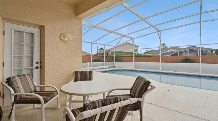 DAVENPORT, Florida 33897, 4 Bedrooms Bedrooms, ,3 BathroomsBathrooms,Residential,For Sale,BLOOMINGDALE,0,MFRS5146553