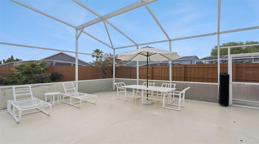 DAVENPORT, Florida 33897, 4 Bedrooms Bedrooms, ,3 BathroomsBathrooms,Residential,For Sale,BLOOMINGDALE,0,MFRS5146553