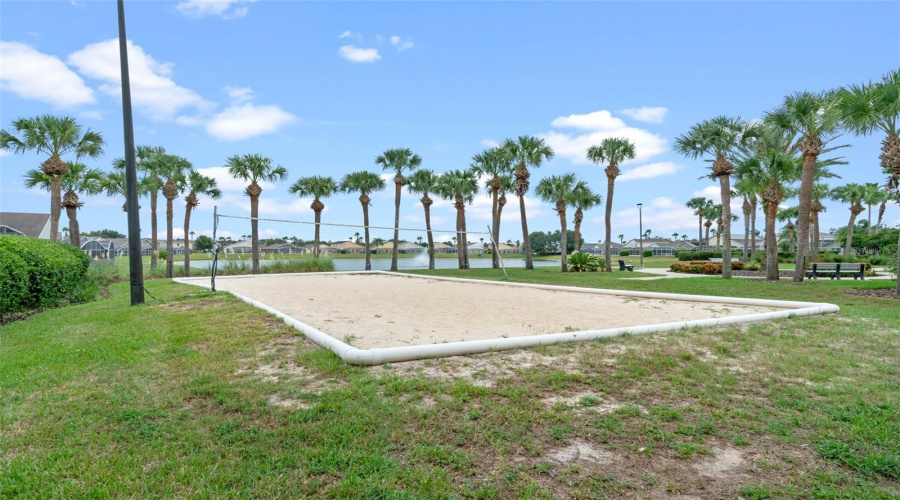 DAVENPORT, Florida 33897, 4 Bedrooms Bedrooms, ,3 BathroomsBathrooms,Residential,For Sale,BLOOMINGDALE,0,MFRS5146553