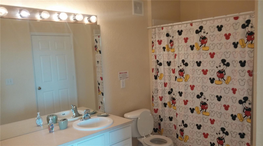 KISSIMMEE, Florida 34747, 3 Bedrooms Bedrooms, ,2 BathroomsBathrooms,Residential,For Sale,ALMATON,0,MFRTB8490899