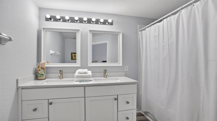 KISSIMMEE, Florida 34747, 3 Bedrooms Bedrooms, ,3 BathroomsBathrooms,Residential,For Sale,MANESHAW,0,MFRO6392543