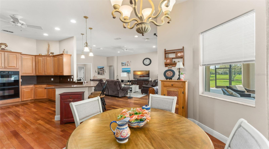 KISSIMMEE, Florida 34746, 3 Bedrooms Bedrooms, ,3 BathroomsBathrooms,Residential,For Sale,OAKMONT,0,MFRO6393204