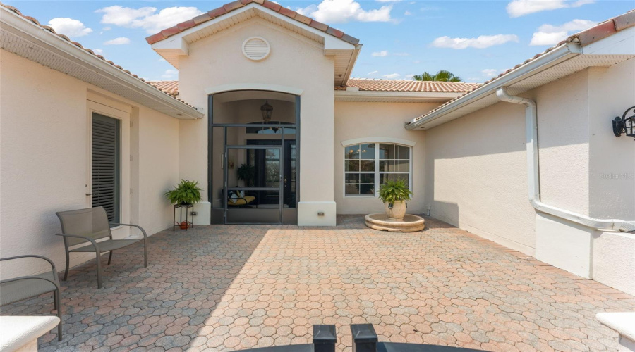 KISSIMMEE, Florida 34746, 3 Bedrooms Bedrooms, ,3 BathroomsBathrooms,Residential,For Sale,OAKMONT,0,MFRO6393204
