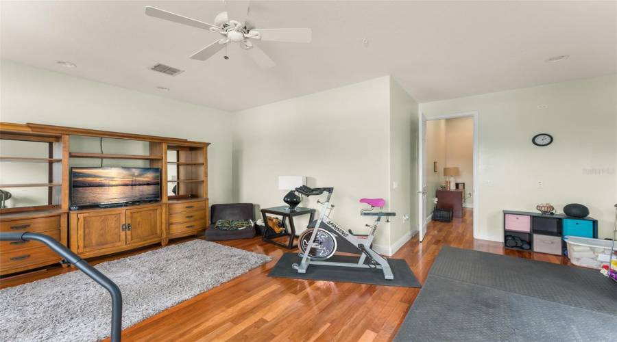 KISSIMMEE, Florida 34746, 3 Bedrooms Bedrooms, ,3 BathroomsBathrooms,Residential,For Sale,OAKMONT,0,MFRO6393204