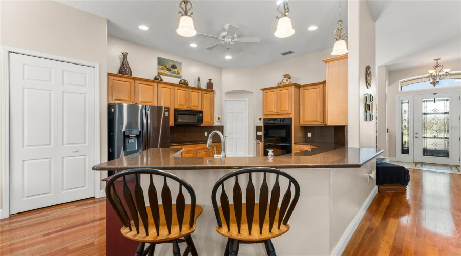 KISSIMMEE, Florida 34746, 3 Bedrooms Bedrooms, ,3 BathroomsBathrooms,Residential,For Sale,OAKMONT,0,MFRO6393204