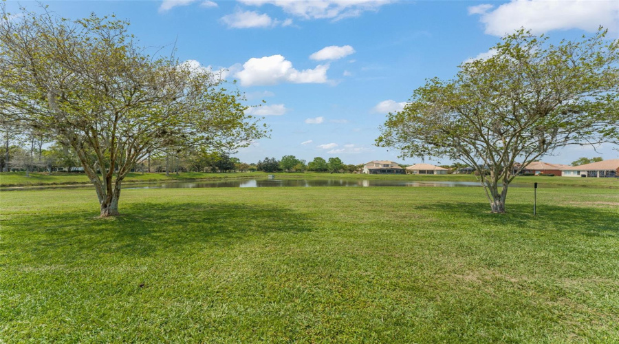 KISSIMMEE, Florida 34746, 3 Bedrooms Bedrooms, ,3 BathroomsBathrooms,Residential,For Sale,OAKMONT,0,MFRO6393204