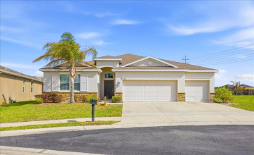 DAVENPORT, Florida 33837, 4 Bedrooms Bedrooms, ,3 BathroomsBathrooms,Residential,For Sale,CORTLAND,0,MFRO6393356 DAVENPORT, Florida 33837, 4 Bedrooms Bedrooms, ,3 BathroomsBathrooms,Residential,For Sale,CORTLAND,0,MFRO6393356