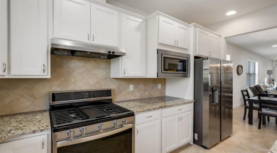 DAVENPORT, Florida 33837, 2 Bedrooms Bedrooms, ,2 BathroomsBathrooms,Residential,For Sale,SALAMANCA,0,MFRS5146301