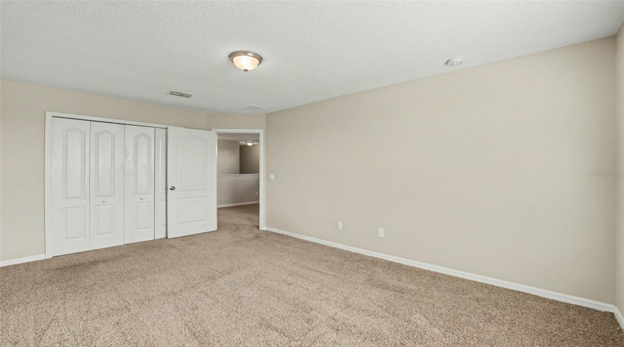 KISSIMMEE, Florida 34746, 4 Bedrooms Bedrooms, ,2 BathroomsBathrooms,Residential,For Sale,EAGLE CLIFF,0,MFRO6393508