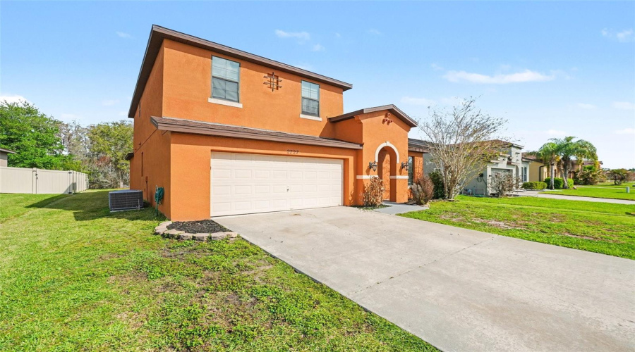 KISSIMMEE, Florida 34746, 4 Bedrooms Bedrooms, ,2 BathroomsBathrooms,Residential,For Sale,EAGLE CLIFF,0,MFRO6393508