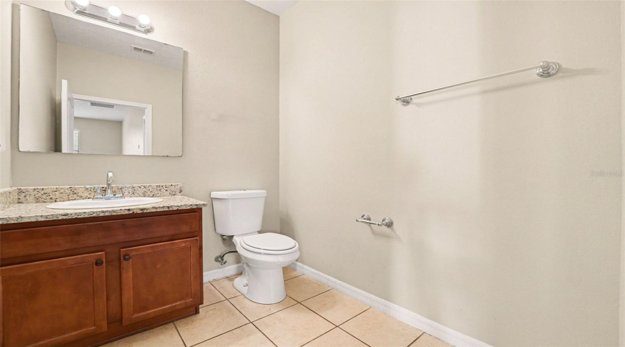 KISSIMMEE, Florida 34746, 4 Bedrooms Bedrooms, ,2 BathroomsBathrooms,Residential,For Sale,EAGLE CLIFF,0,MFRO6393508