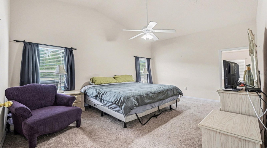 DAVENPORT, Florida 33896, 4 Bedrooms Bedrooms, ,3 BathroomsBathrooms,Residential,For Sale,SCRUB JAY,0,MFRTB8490909