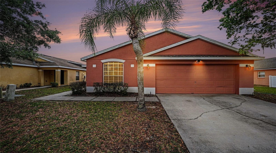 DAVENPORT, Florida 33896, 4 Bedrooms Bedrooms, ,3 BathroomsBathrooms,Residential,For Sale,SCRUB JAY,0,MFRTB8490909
