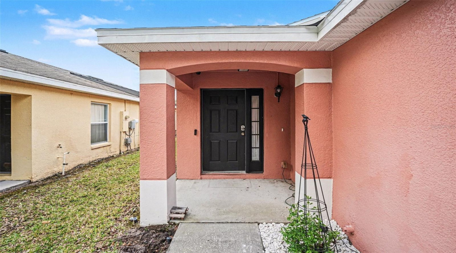 DAVENPORT, Florida 33896, 4 Bedrooms Bedrooms, ,3 BathroomsBathrooms,Residential,For Sale,SCRUB JAY,0,MFRTB8490909