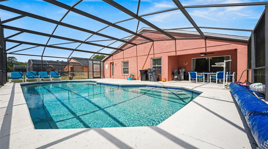 DAVENPORT, Florida 33896, 4 Bedrooms Bedrooms, ,3 BathroomsBathrooms,Residential,For Sale,SCRUB JAY,0,MFRTB8490909