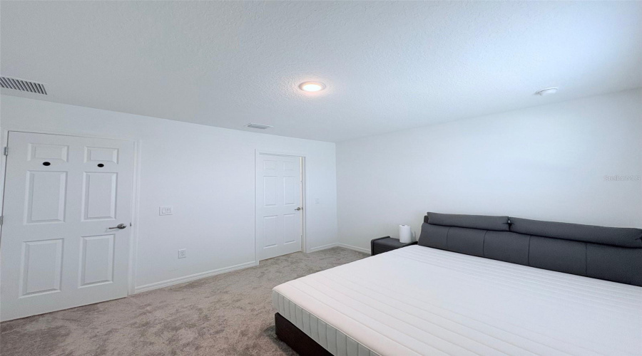 KISSIMMEE, Florida 34746, 5 Bedrooms Bedrooms, ,3 BathroomsBathrooms,Residential,For Sale,GOOSEBERRY TRL,0,MFRTB8488364