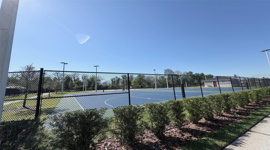 KISSIMMEE, Florida 34746, 5 Bedrooms Bedrooms, ,3 BathroomsBathrooms,Residential,For Sale,GOOSEBERRY TRL,0,MFRTB8488364