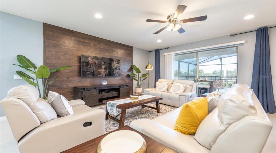 KISSIMMEE, Florida 34747, 5 Bedrooms Bedrooms, ,4 BathroomsBathrooms,Residential,For Sale,ZURICH,0,MFRO6393822