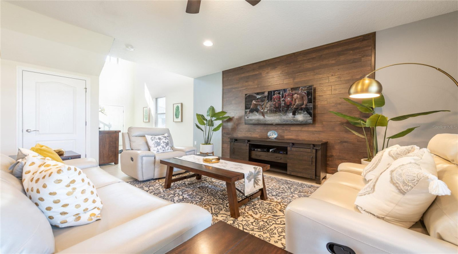 KISSIMMEE, Florida 34747, 5 Bedrooms Bedrooms, ,4 BathroomsBathrooms,Residential,For Sale,ZURICH,0,MFRO6393822