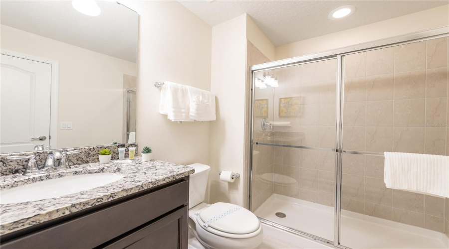 KISSIMMEE, Florida 34747, 5 Bedrooms Bedrooms, ,4 BathroomsBathrooms,Residential,For Sale,ZURICH,0,MFRO6393822