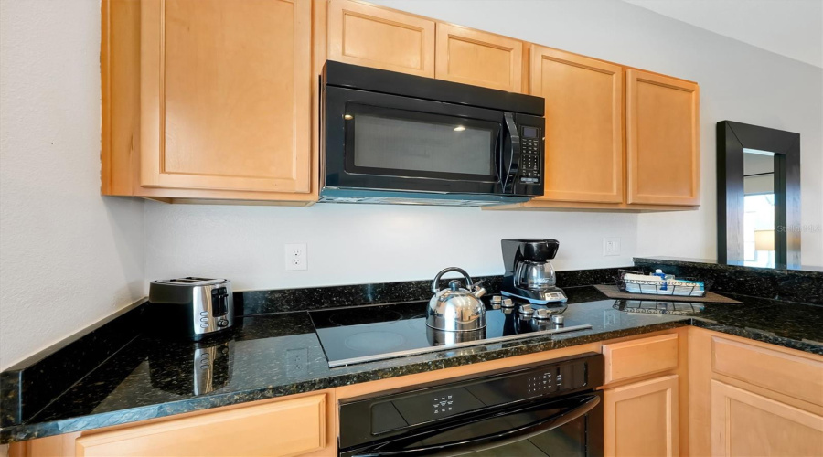 KISSIMMEE, Florida 34747, 2 Bedrooms Bedrooms, ,2 BathroomsBathrooms,Residential,For Sale,BIRD OF PARADISE,0,MFRO6393684