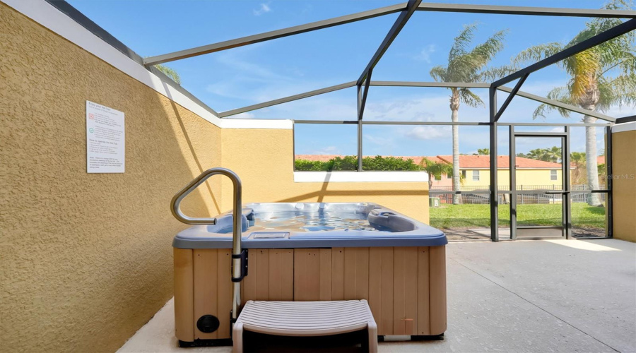 KISSIMMEE, Florida 34747, 2 Bedrooms Bedrooms, ,2 BathroomsBathrooms,Residential,For Sale,BIRD OF PARADISE,0,MFRO6393684