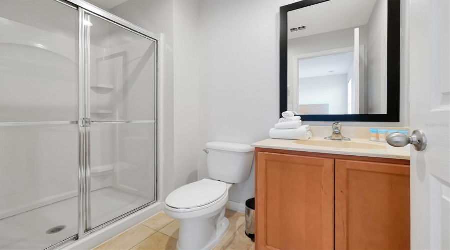 KISSIMMEE, Florida 34747, 2 Bedrooms Bedrooms, ,2 BathroomsBathrooms,Residential,For Sale,BIRD OF PARADISE,0,MFRO6393684