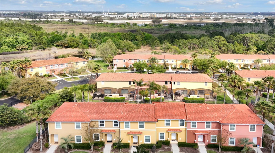 KISSIMMEE, Florida 34747, 2 Bedrooms Bedrooms, ,2 BathroomsBathrooms,Residential,For Sale,BIRD OF PARADISE,0,MFRO6393684