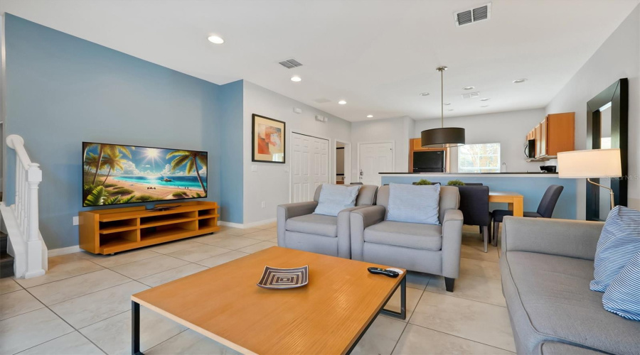 KISSIMMEE, Florida 34747, 2 Bedrooms Bedrooms, ,2 BathroomsBathrooms,Residential,For Sale,BIRD OF PARADISE,0,MFRO6393684