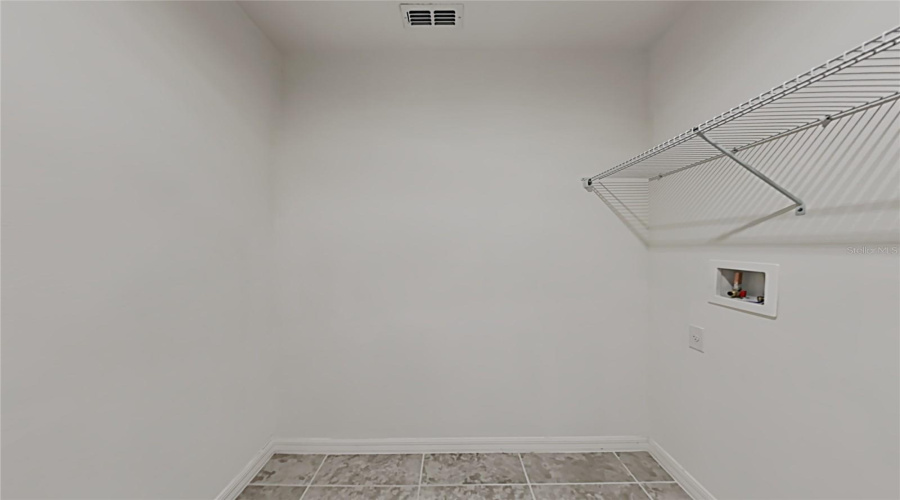 DAVENPORT, Florida 33837, 3 Bedrooms Bedrooms, ,2 BathroomsBathrooms,Residential,For Sale,CAMPO,0,MFRC7524035