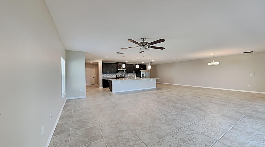 DAVENPORT, Florida 33837, 3 Bedrooms Bedrooms, ,2 BathroomsBathrooms,Residential,For Sale,CAMPO,0,MFRC7524035