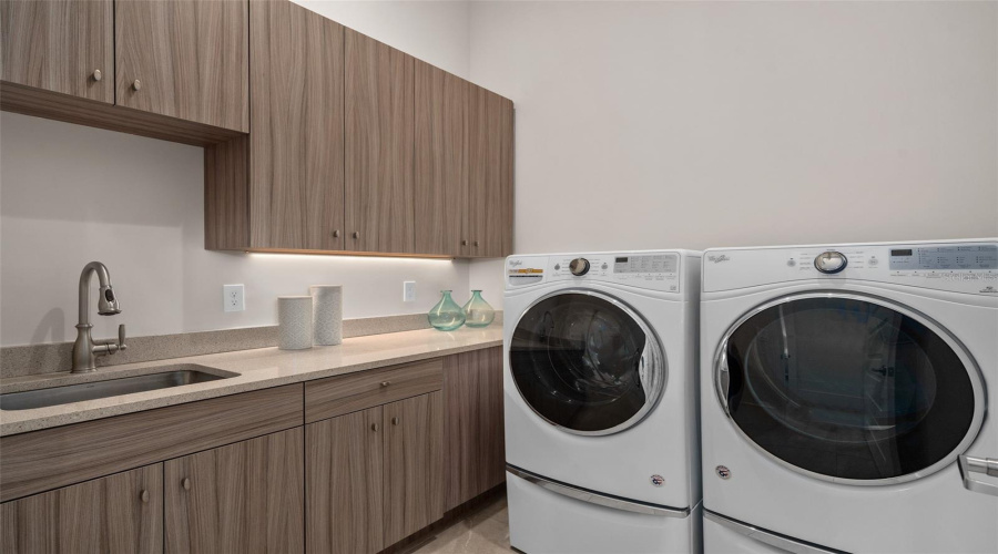 REUNION, Florida 34747, 8 Bedrooms Bedrooms, ,8 BathroomsBathrooms,Residential,For Sale,JACK NICKLAUS,0,MFRO6364353