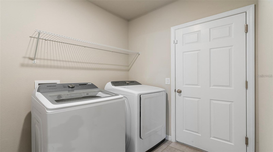 DAVENPORT, Florida 33837, 3 Bedrooms Bedrooms, ,2 BathroomsBathrooms,Residential,For Sale,CITRUS LANDINGS,0,MFRO6394048