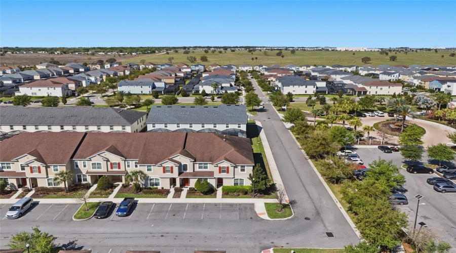 KISSIMMEE, Florida 34747, 5 Bedrooms Bedrooms, ,4 BathroomsBathrooms,Residential,For Sale,CAREY PALM,0,MFRO6394236